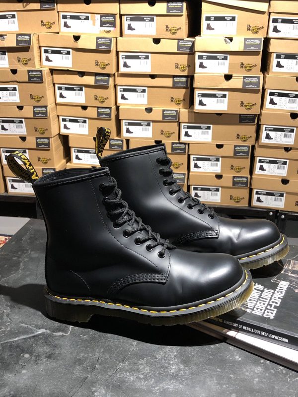 Вживані черевики Dr. Martens 1460 - Black Smooth (UK 6½ EU 40)