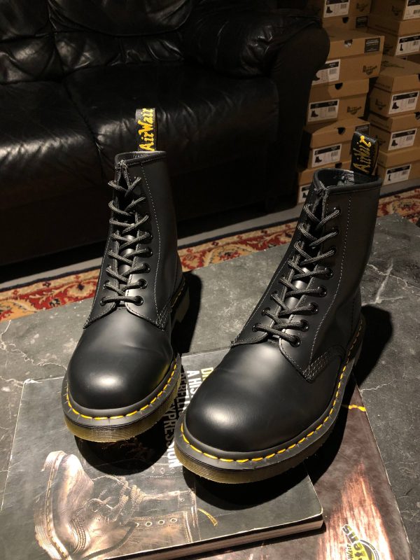 Вживані черевики Dr. Martens 1460 - Black Smooth (UK 6½ EU 40)