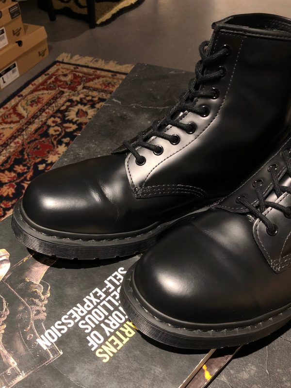 RESALE черевики Dr. Martens 1460 Mono - Black Smooth (UK 9 EU 44) Вживані Dr. Martens 1460 Mono - Black Smooth (UK 9 EU 44) Без дефектів Dr. Martens 1460 Mono - Black Smooth (UK 9 EU 44)