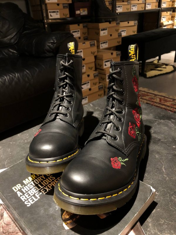 Б/у черевики Dr. Martens 1460 Vonda - Black Softy (UK 6 EU 40) вживані Dr. Martens 1460 Vonda - Black Softy (UK 6 EU 40)