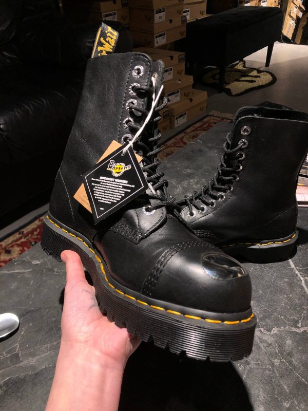 Вживані оригінальні черевики Dr. Martens 8761 BXB Black Luxor (UK 6 EU 39) Рідкісна модель з м'якої шкіри в ідеальному стані.