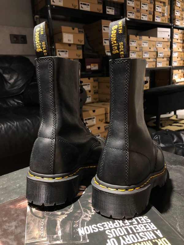 Вживані оригінальні черевики Dr. Martens 8761 BXB Black Luxor (UK 6 EU 39) Рідкісна модель з м'якої шкіри в ідеальному стані.