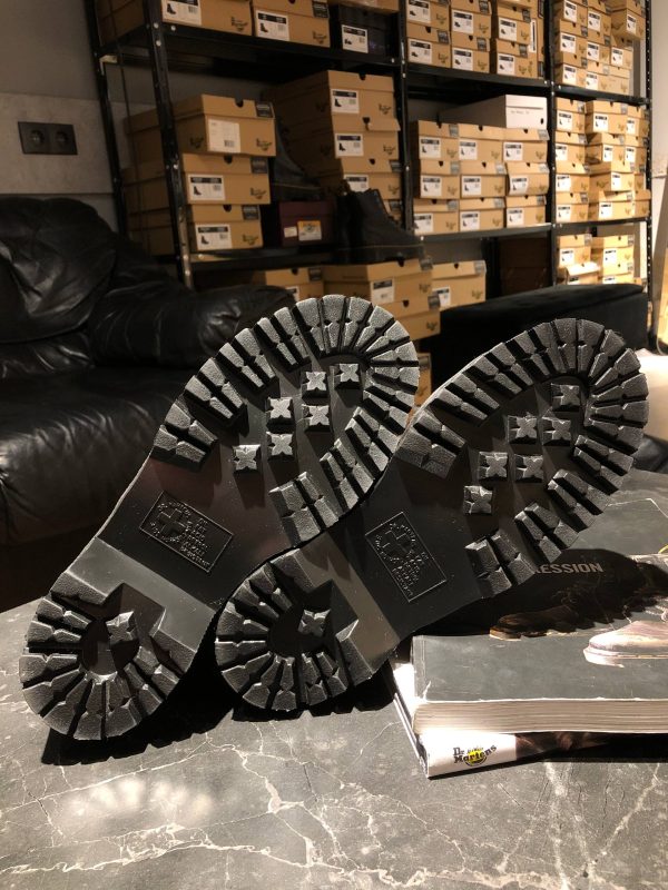 Вживані оригінальні черевики Dr. Martens 8761 BXB Black Luxor (UK 6 EU 39) Рідкісна модель з м'якої шкіри в ідеальному стані.