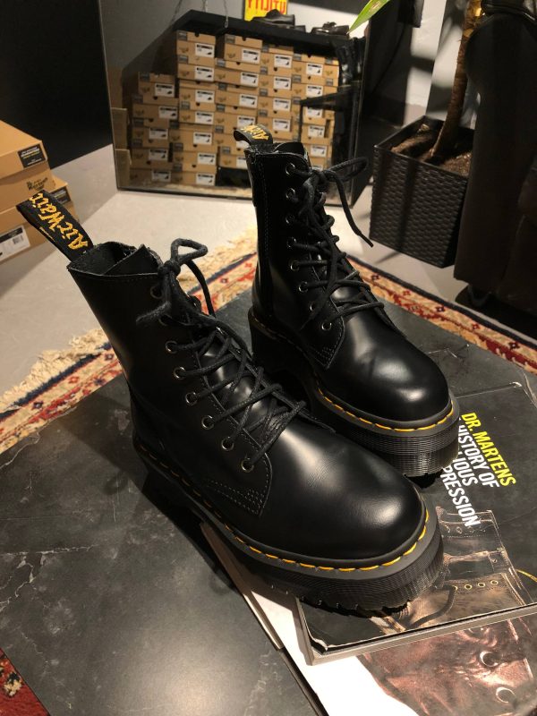 Уживані черевики Dr. Martens Jadon - Black Polished Smooth (UK 4 EU 37) в хорошому стані за доступною ціною