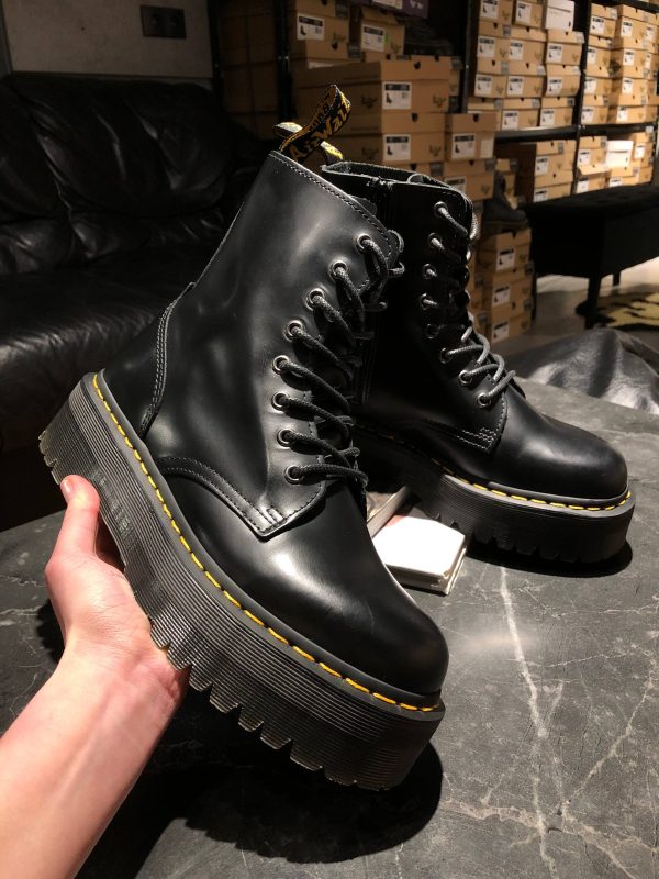 Вживані черевики Dr. Martens Jadon - Black Polished Smooth (UK 7 EU 41) в хорошому стані