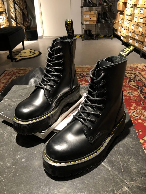 Вживані черевики Dr. Martens Jadon - Black Polished Smooth (UK 7 EU 41) в хорошому стані