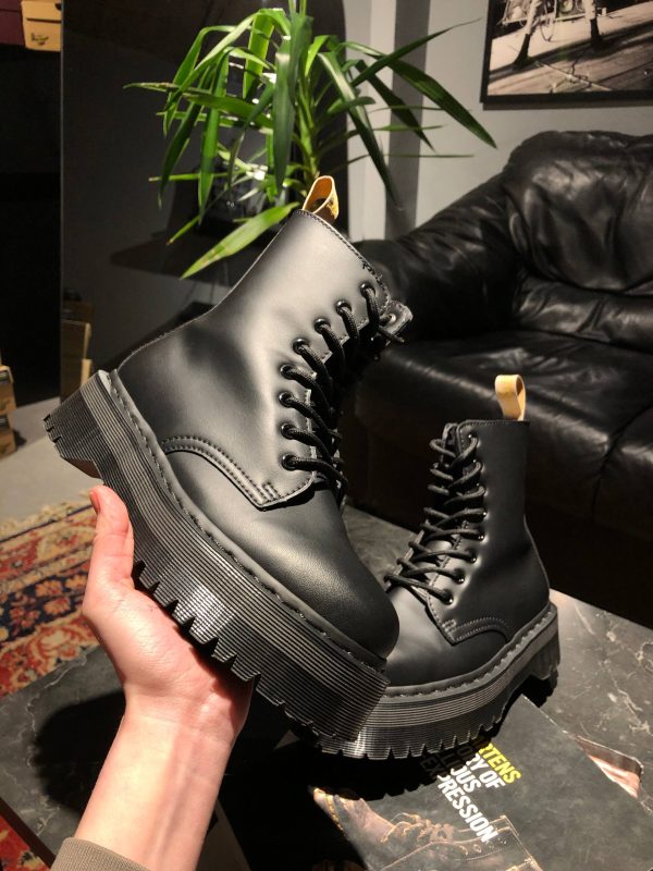 Вживані черевики Dr. Martens Jadon II Vegan - Mono Black Felix - 38 в ідеальному стані