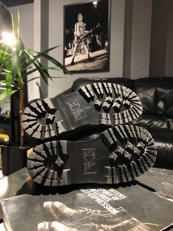 Вживані черевики Dr. Martens Jadon II Vegan - Mono Black Felix - 38 в ідеальному стані