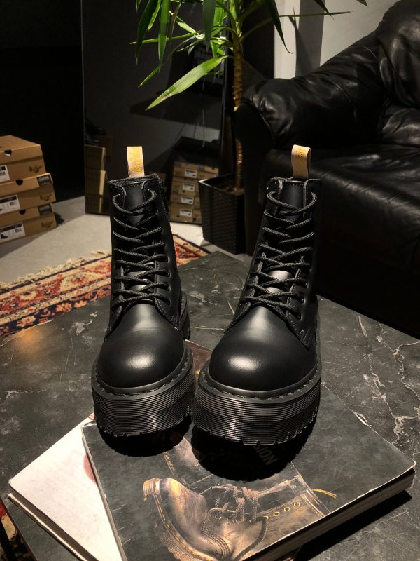 Вживані черевики Dr. Martens Jadon II Vegan - Mono Black Felix - 38 в ідеальному стані