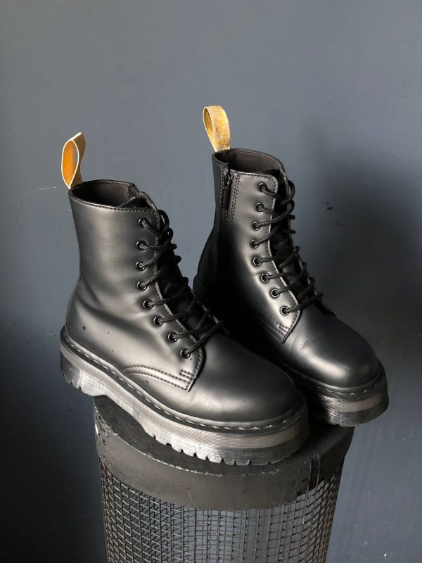 Вживані черевики Dr. Martens Jadon II Vegan - Mono Black Felix Rub-Off (UK 7 EU 41)