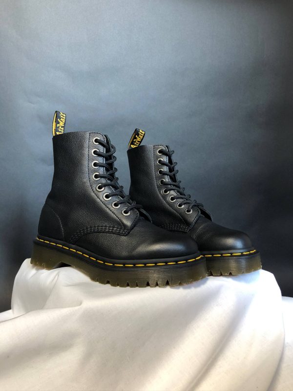 Вживані черевики Dr. Martens Pascal Bex - Black Pisa (UK 4 EU 37) в ідеальному стані. Dr. Martens Pascal Bex - Black Pisa (UK 4 EU 37) resale