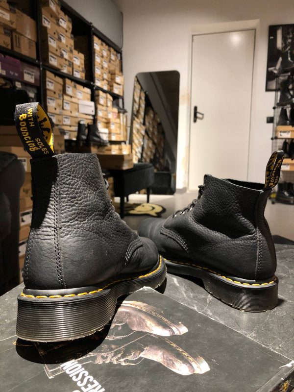 Б\у напівчеревики Dr. Martens 101 Pascal - Black Ambassador (UK 7 EU 41) в ідеальному стані, черевики мартенс як нові на resale.martens.com.ua