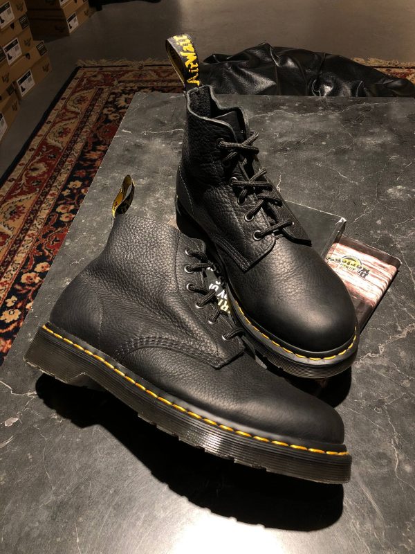 Б\у напівчеревики Dr. Martens 101 Pascal - Black Ambassador (UK 7 EU 41) в ідеальному стані, черевики мартенс як нові на resale.martens.com.ua