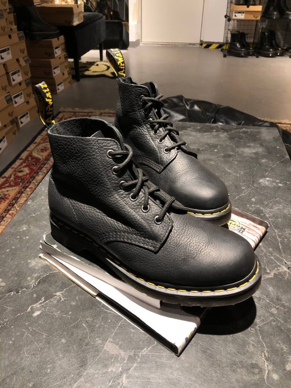 Б\у напівчеревики Dr. Martens 101 Pascal - Black Ambassador (UK 7 EU 41) в ідеальному стані, черевики мартенс як нові на resale.martens.com.ua
