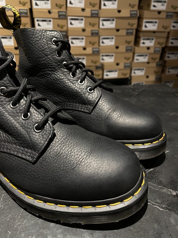Б\у напівчеревики Dr. Martens 101 Pascal - Black Ambassador (UK 7 EU 41) в ідеальному стані, черевики мартенс як нові на resale.martens.com.ua