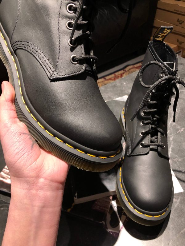 Вживані Dr. Martens 1460 W - Black Nappa (UK 5 EU 38) в хорошому стані купити в Україні