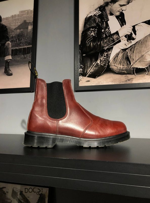 Вінтажні оригінальні Dr. Martens 2976 ‘Made in England’ - Classic Calf Burgundy (UK 9 EU 43) в чудовому стані купити в Україні