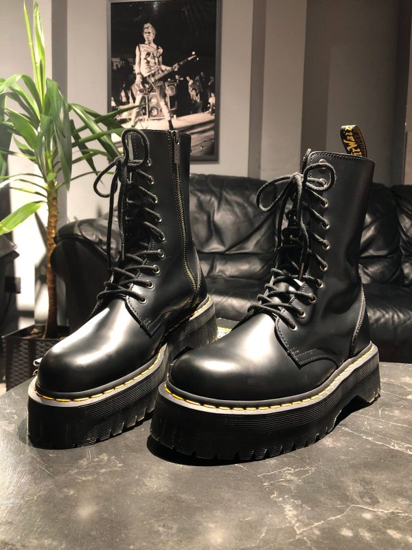 Б\у Dr. Martens Jadon Hi - Black Polished Smooth (UK 8 EU 42) в ідеальному стані, купити дешево в Україні