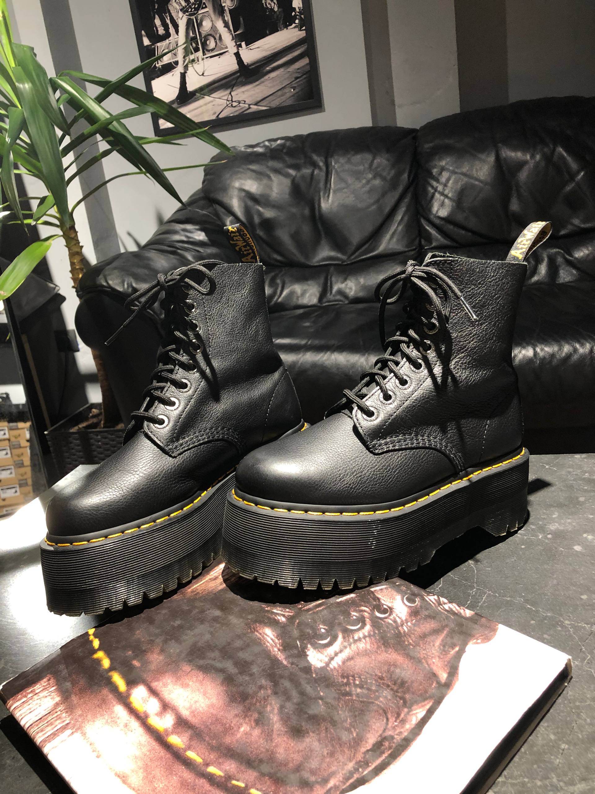 Dr. Martens Jadon Max - Black Pisa (UK 5 EU 38) (14) Вживані черевики Dr. Martens Jadon Max - Black Pisa (UK 5 EU 38) в ідеальному стані купити в Україні