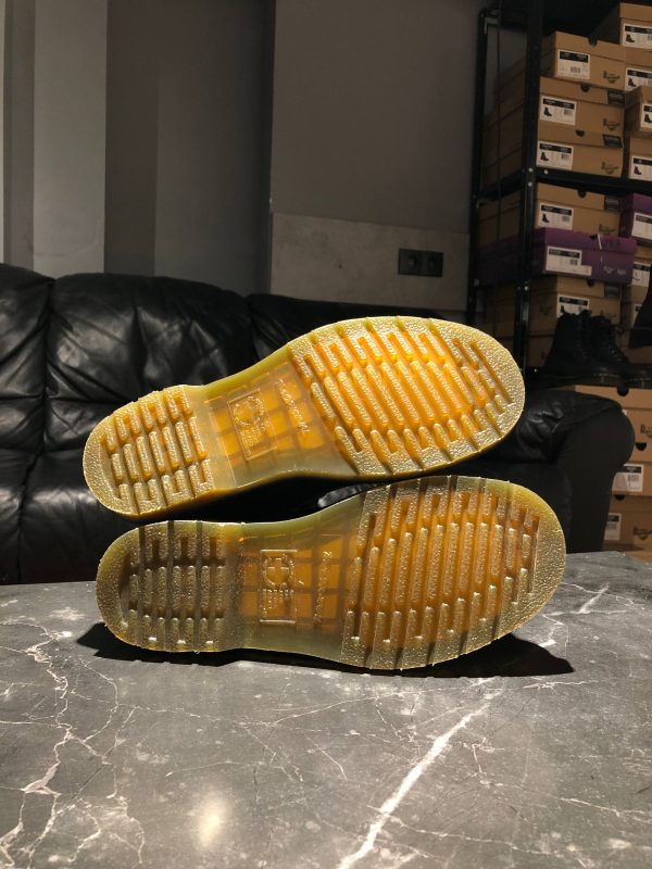 Оригінальні Dr. Martens 1460 - Black Greasy (UK 6 / EU 39) у відмінному стані купити в Україні