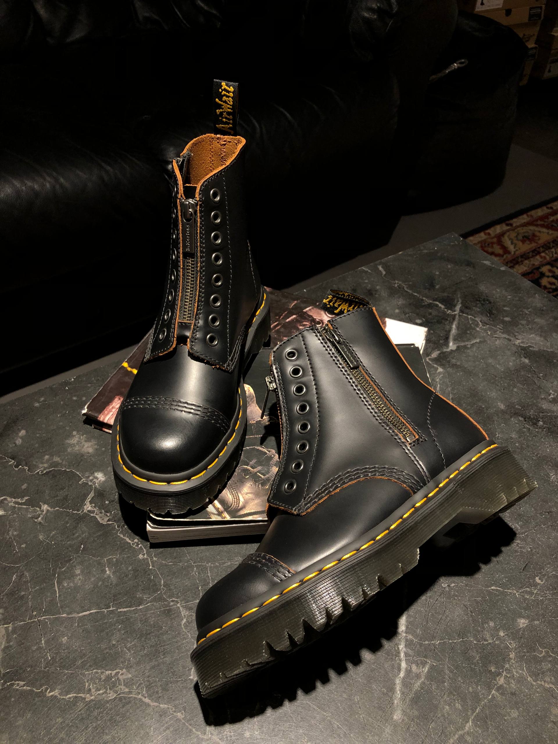 Dr. Martens 1460 Bex Laceless - Black Smooth (UK 4 EU 37) (6) Черевики Dr. Martens 1460 Bex Laceless - Black Smooth (UK 4 EU 37) купити в Україні