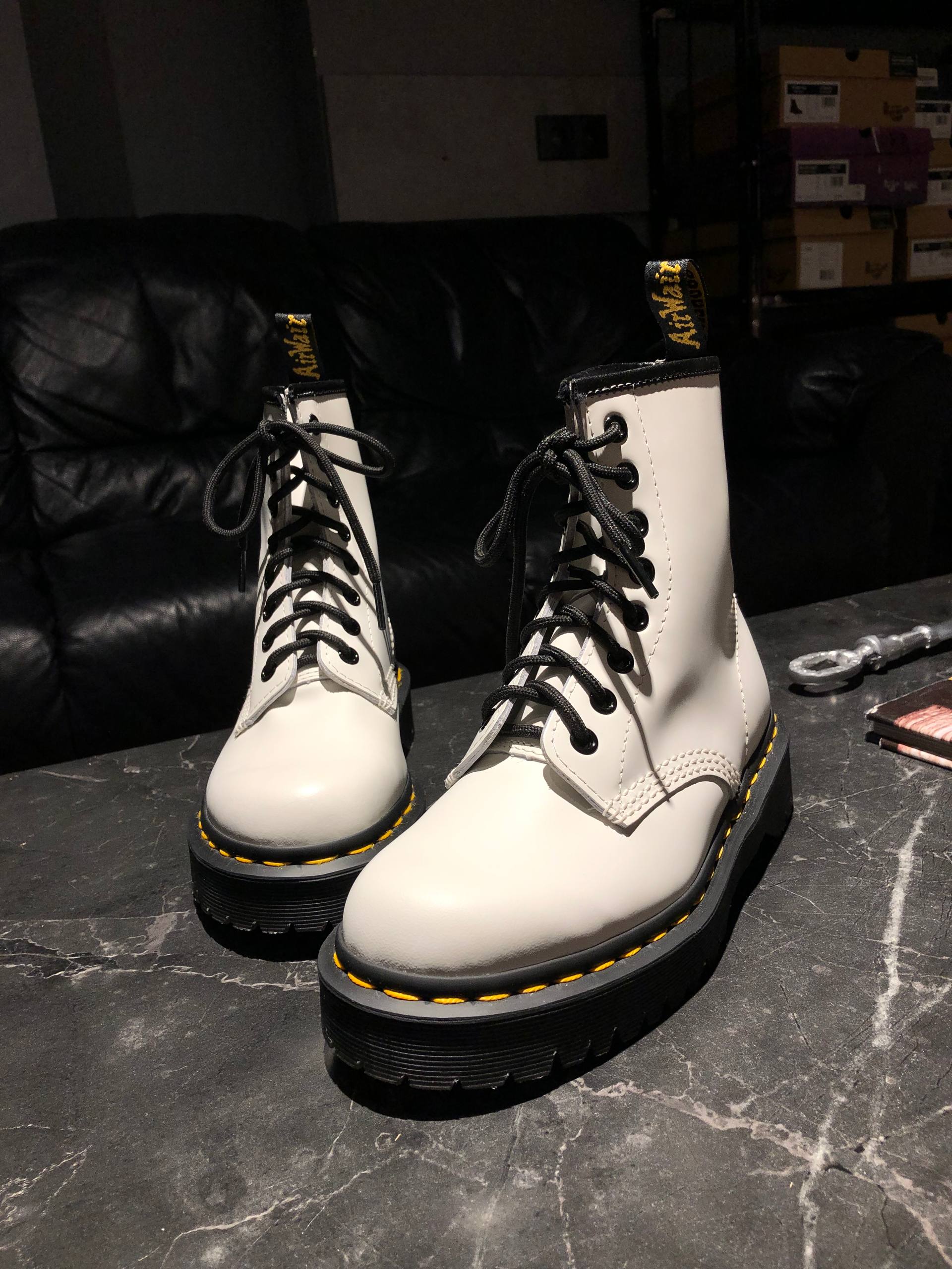 Dr. Martens 1460 Bex - White Smooth (UK 4 EU 37) (8) Вживані черевики Dr. Martens 1460 Bex - White Smooth (UK 4 EU 37) в чудовому стані купити в Україні