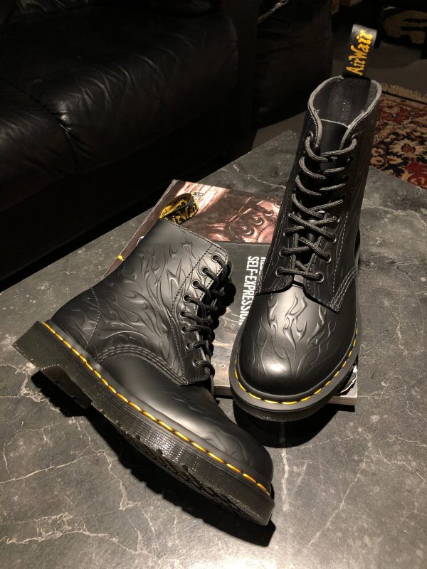 Черевики Dr. Martens 1460 - Black Flame Polished Smooth (UK 4 EU 37) в ідеальному стані купити
