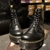 Черевики Dr. Martens Jadon - Black Polished Smooth (UK 8 EU 42) у відмінному стані