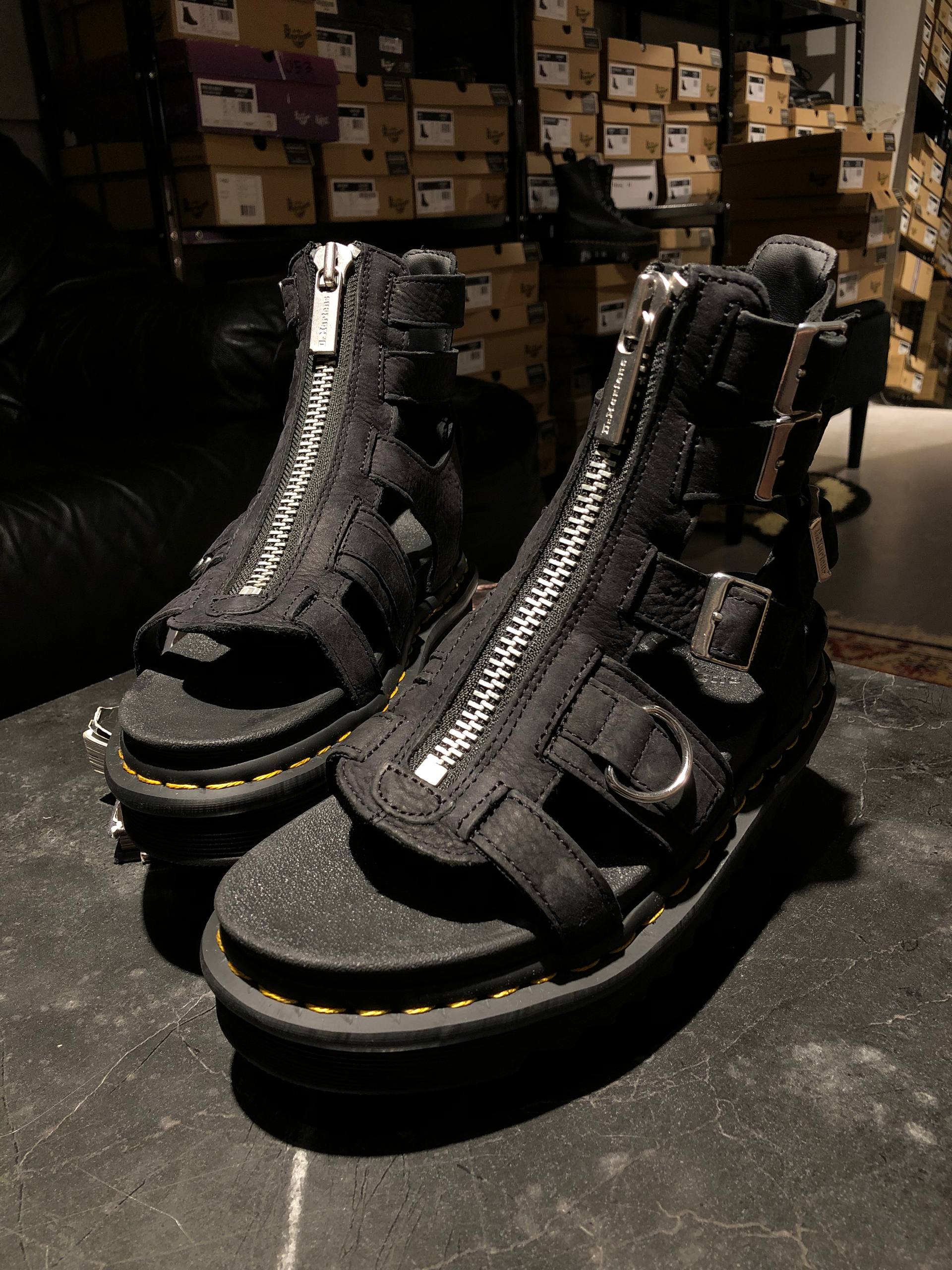 Dr. Martens Olson - Charcoal Grey (UK 5 EU 38) (9) Босоніжки Dr. Martens Olson - Charcoal Grey (UK 5 EU 38) купити в Україні