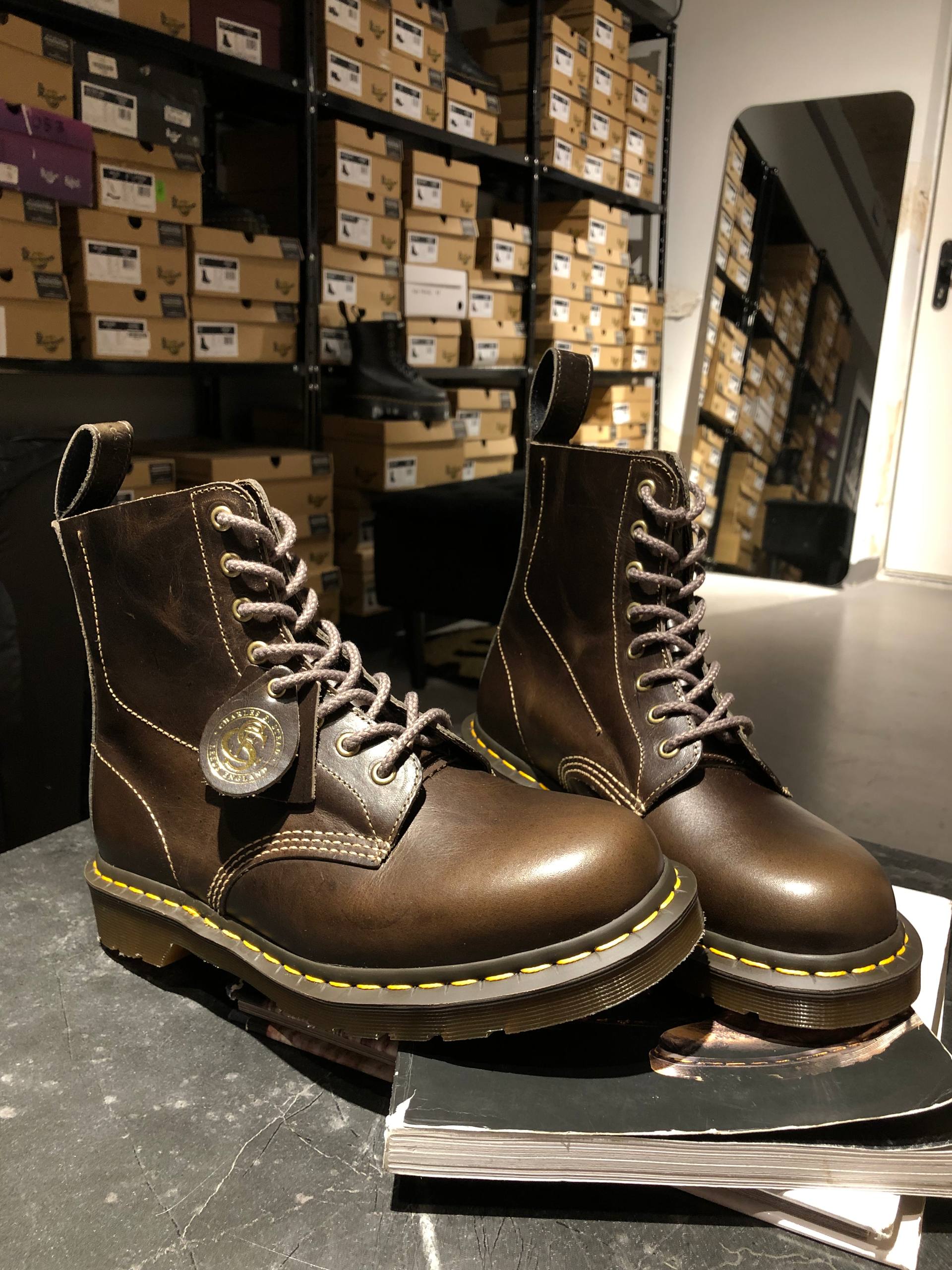 Dr. Martens Pascal 'Made In England' - Grey Vintage (UK 8 EU 42) (7) Вінтажне взуття Dr. Martens Pascal 'Made In England' - Grey Vintage (UK 8 EU 42) в ідеальному стані