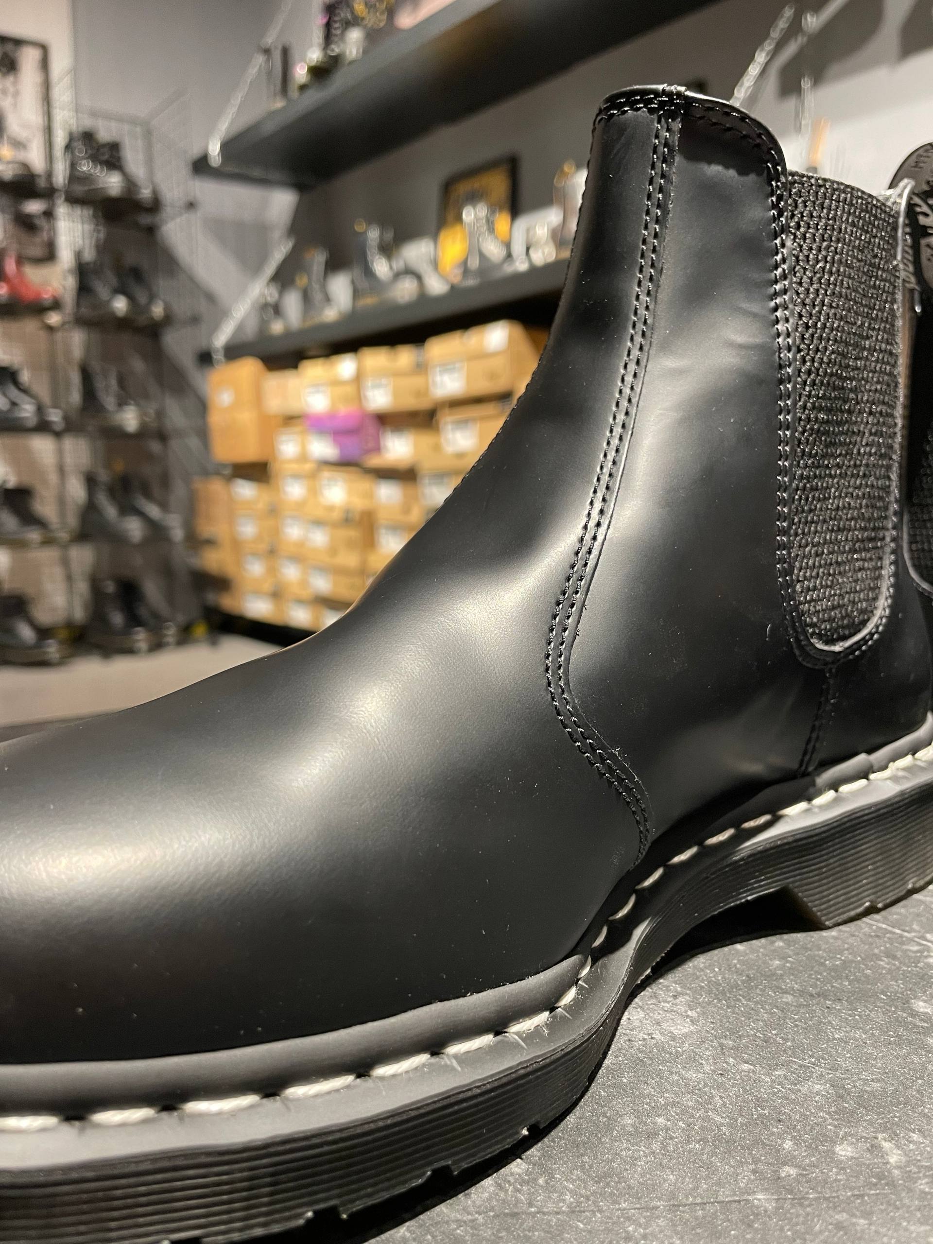Dr. Martens 2976 WS - Black Smooth (UK 9 / EU 43)