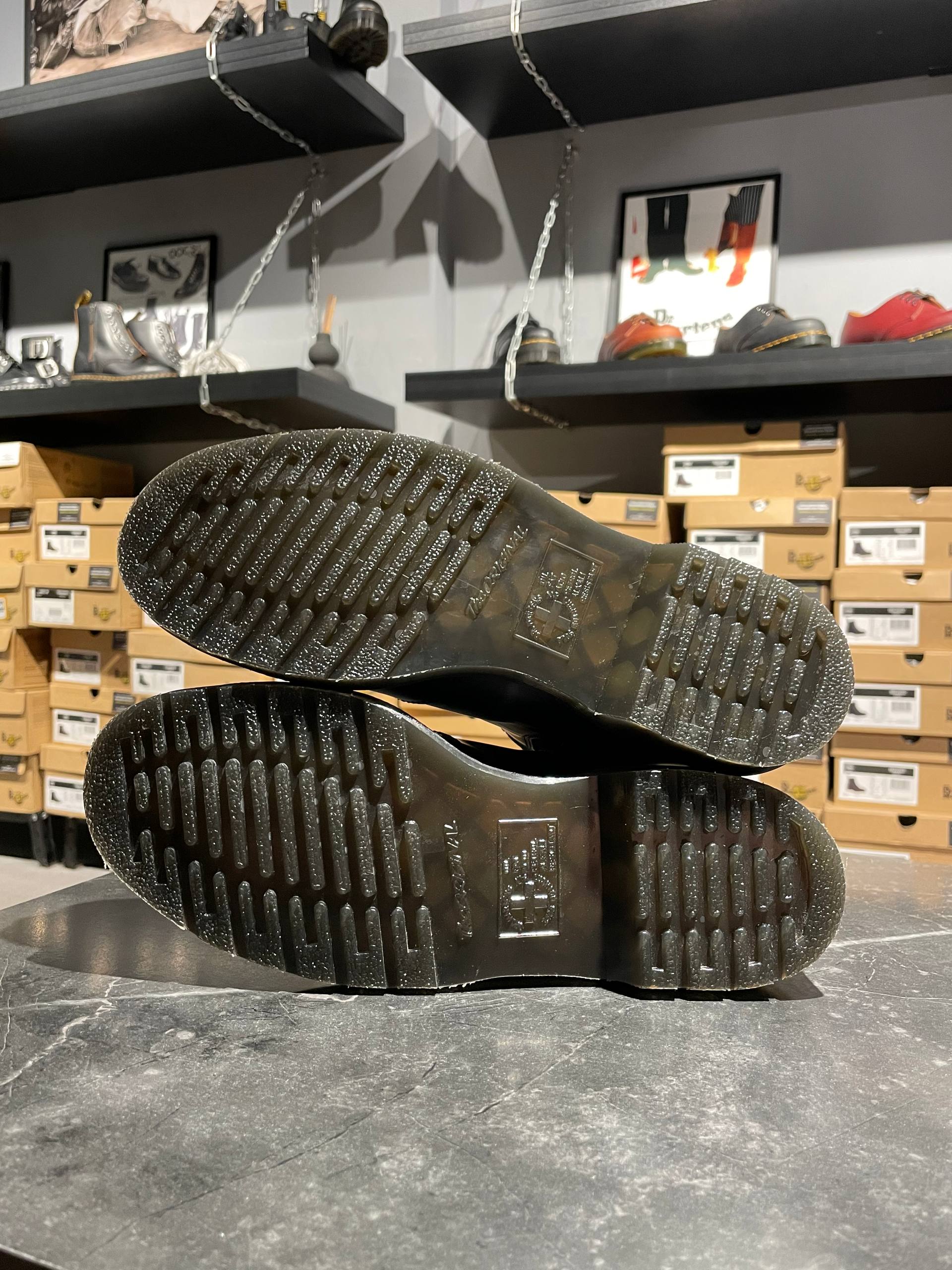 Dr. Martens 2976 WS - Black Smooth (UK 9 / EU 43)